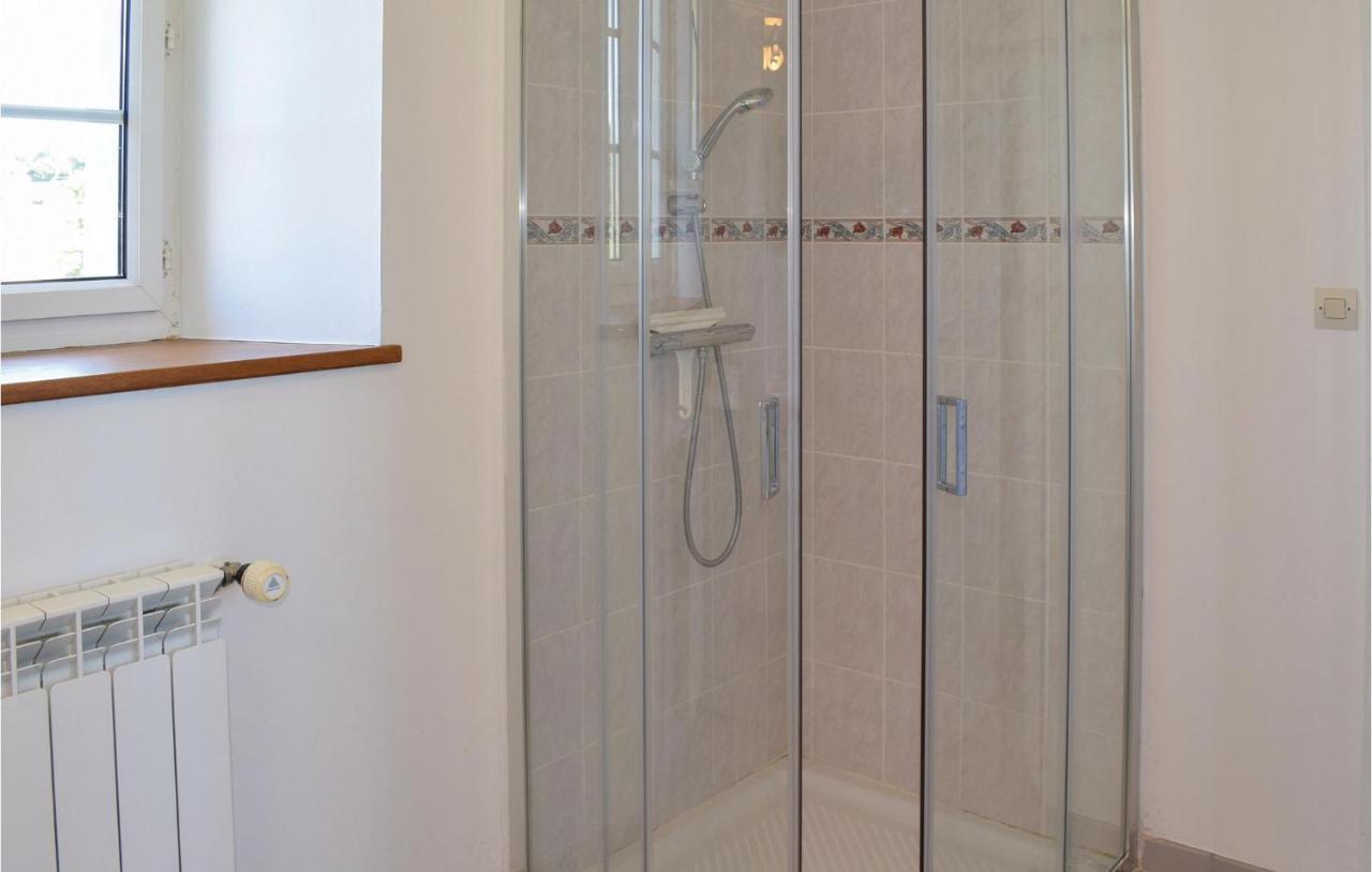 Gorgeous Apartment In Ponts With Wifi Esterno foto